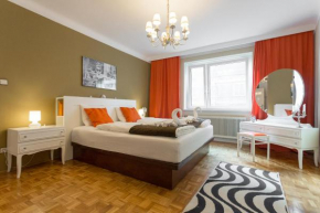 70's Retro Viennese Apartment, Wien, Österreich